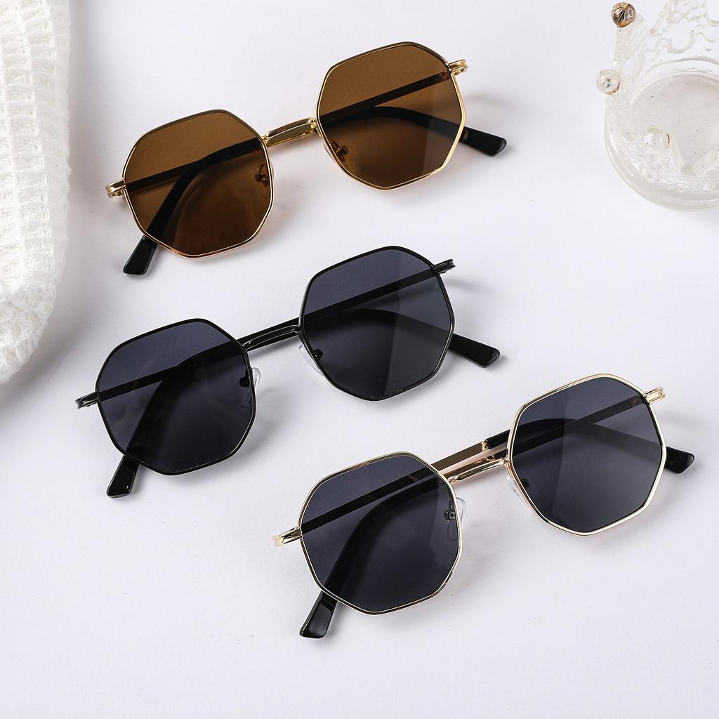 Fashion Kids Square Sunglasses for Boys Girls Retro Octagon Metal Sun Glasses Vintage Black Polygon Shades UV400 Protection