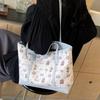 Large-capacity commuter handbag bag spring and summer new fashion shoulder bag printed cartoon underarm tote bag women