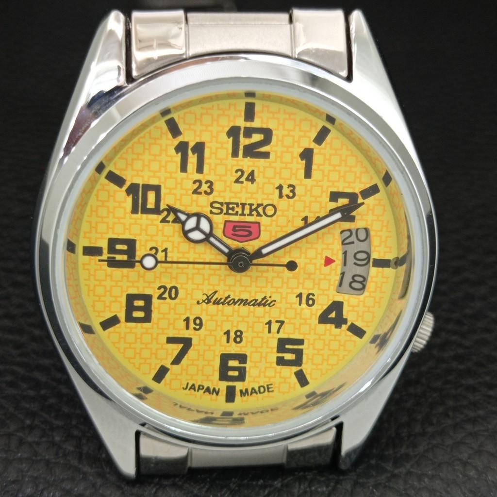 REFURBISHED SEIKO 5 AUTOMATIC VINTAGE JAPAN MENS YELLOW DIAL WATCH a446128-1
