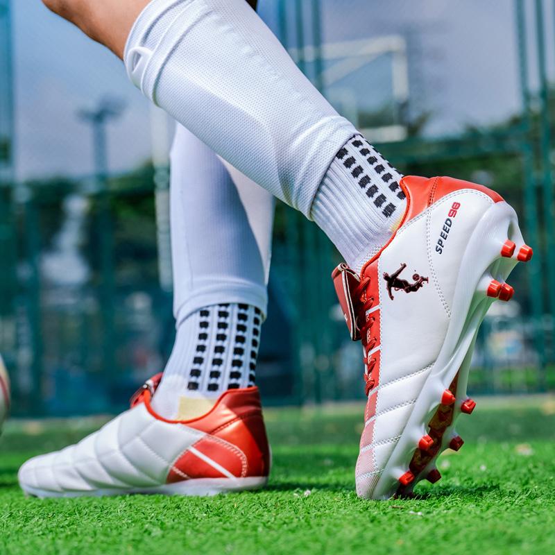 New Men Football Boots Grass Breathable Match Outdoor Sport Soccer Shoes Cleats Long Spikes Comfortable Training Boys Non Slip