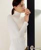 Tieseueichi Daily Ribbed Turtleneck T-Shirt - White