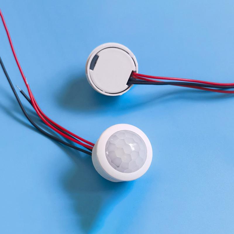 Sufitowa Lampa Infared z Czujnikiem Ruchu Radarowym i Czujnikiem Ciśnienia