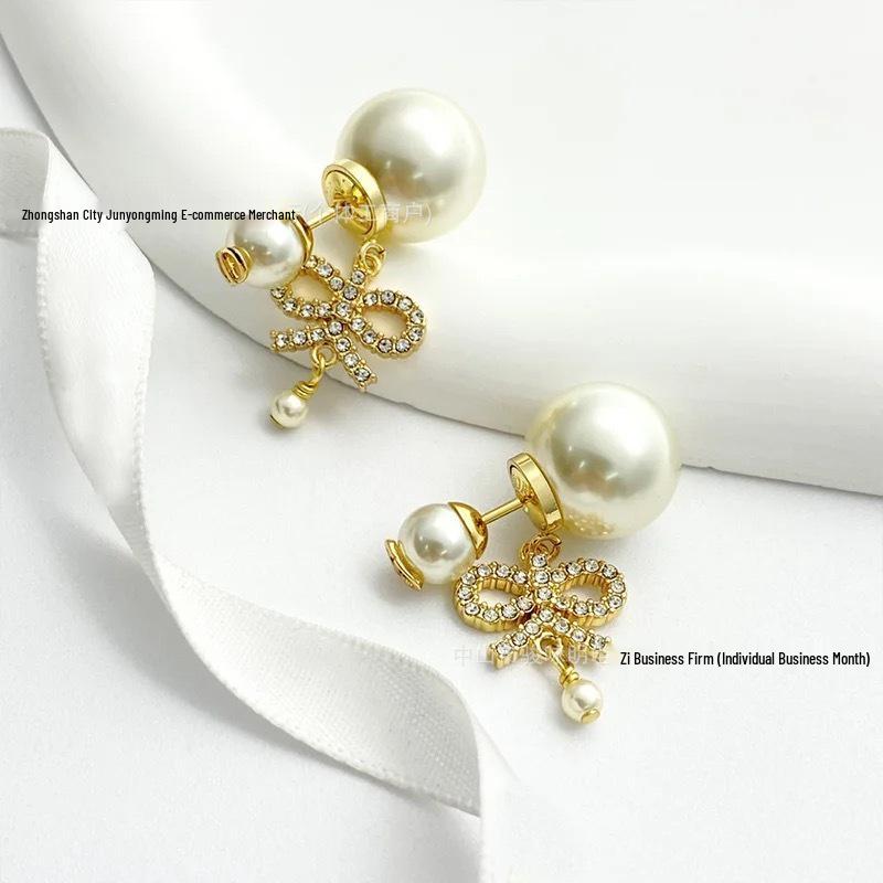 Autumn Pearl Tassel Bow Stud Earrings – Women's Sweet Style