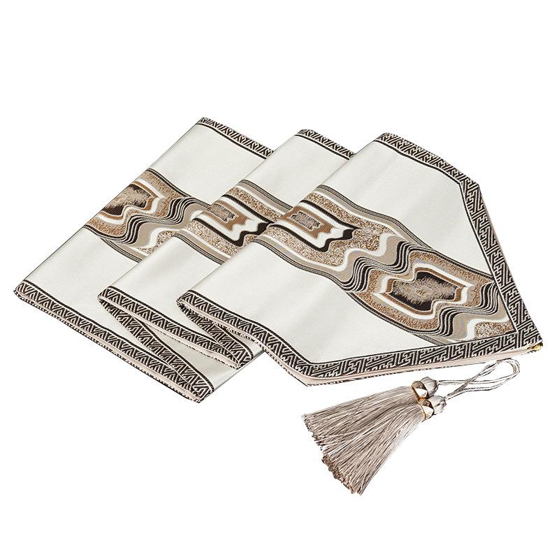 New Chinese-style Tablecloth Vintage Table Runner Tassel Decoration Luxury Home Table Cloth TV Cabinet Doilies Table Decoration