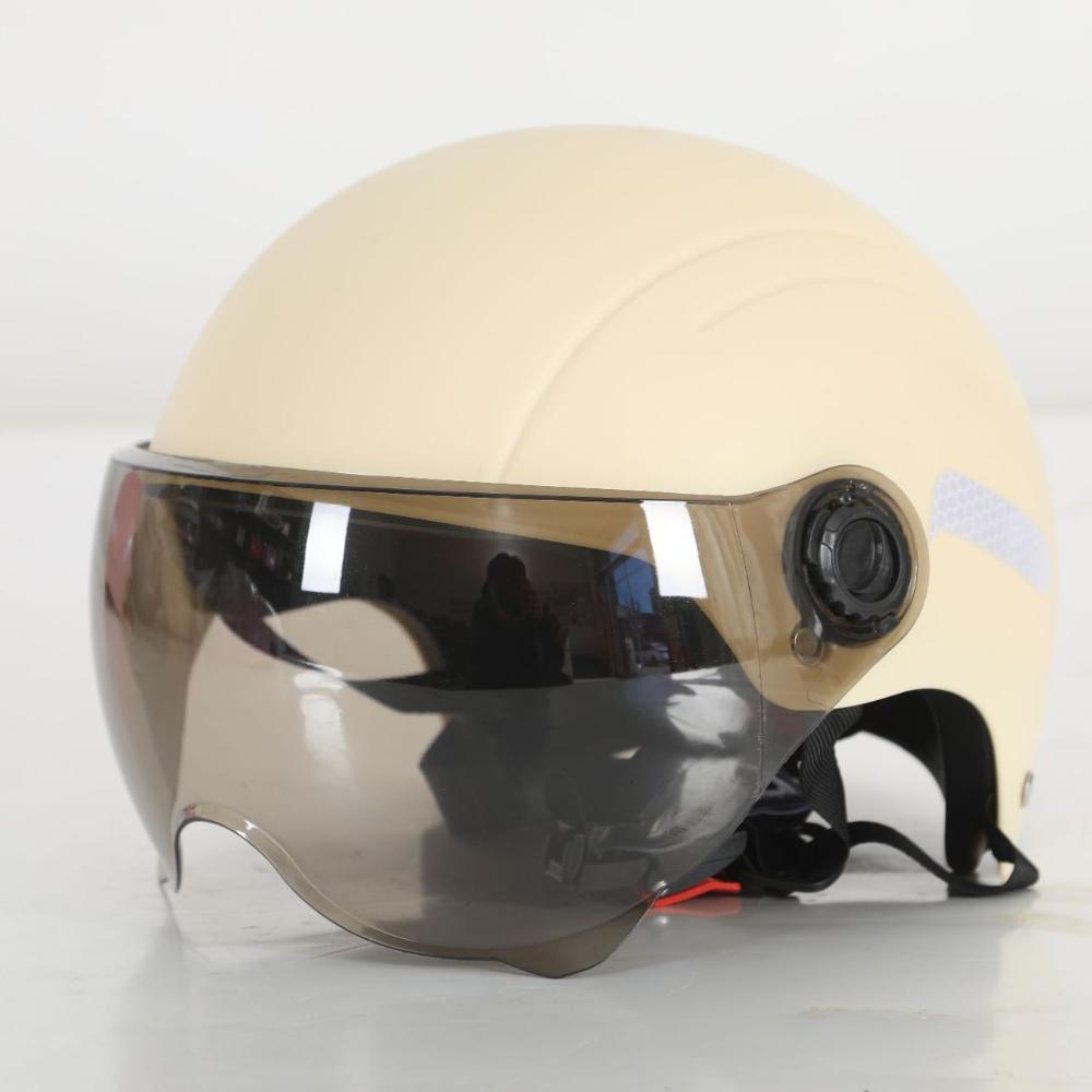 Electric battery car helmets Men's and women's summer sunscreen helmets Electric motorcycle helmets