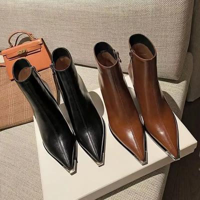 Moteriški batai išpardavimas 2024 m. mada užtrauktukas moteriški batai žieminiai smailianosiai vienspalviai trumpaauliai masyvūs kulnai batai Botas De Mujer