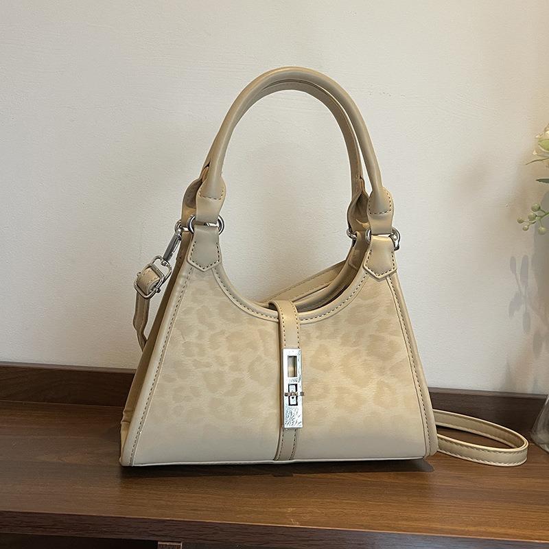 

Niche design bucket bag hand carry messenger bag women s new trendy versatile high-end small bag хакі