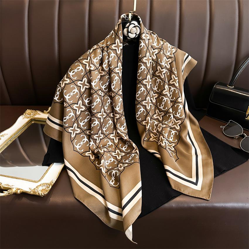 Korean version of star-printed silk scarf 91cm twill silk scarf, new fashionable and versatile large square scarf, sunscreen shawl, headscarf.