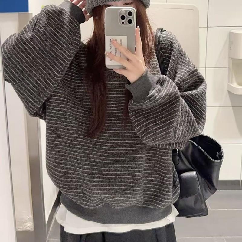 Womens Oversized Striped Cotton Blend Hoodless Sweatshirt Loose Comfortable Round Neck Top