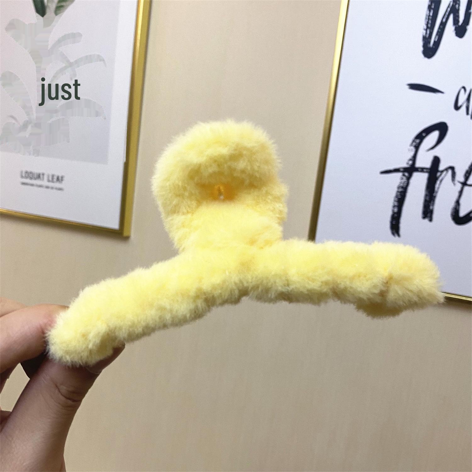 

Большая зимняя заколка для волос в виде песчаной акулы для девочек на затылке, высококачественный плюшевый головной убор-заколка extra large plush clip 13CM жёлтый