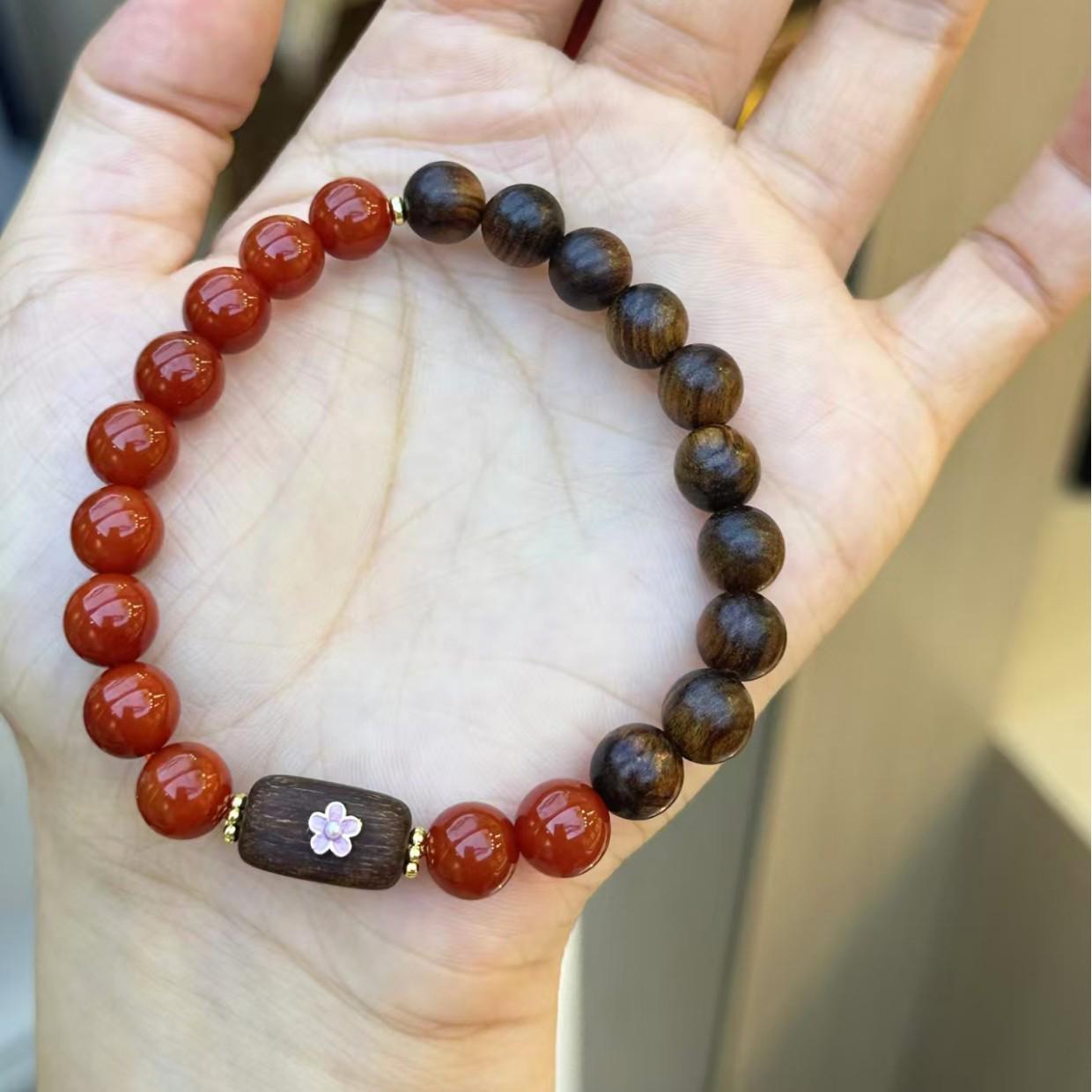 Унисекс Ретро Браслет из Сандала Нам Хонг и Нефрит Хэтянь