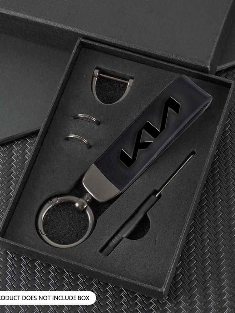 JUNT9 Metal Vintage Leather Car Logo Styling Keychain Key Ring Accessory For KIA Rio Ceed Sportage Cerato Soul Sorento Picanto Optima