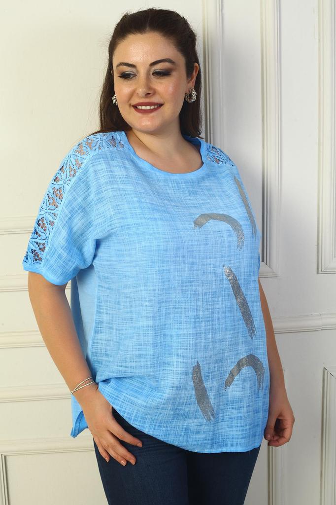 Önü Varaklı Desen Dantel Detaylı Yıkamalı Kısa Kol Büyük Beden Bluz