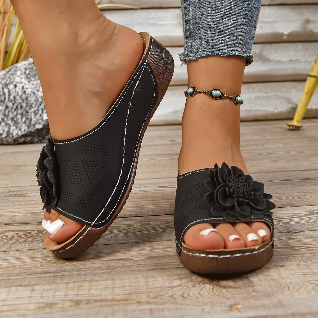 Large Platform Cutout Slipper Women's Floral Wedge Beach Sandal