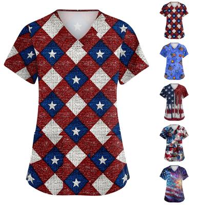 Camisa de Trabajo Casual de Moda para Mujer con Estampado de Bandera Americana y Estrellas del Día de la Independencia, Cuello en V, Manga Corta, Aberturas Laterales Dobles y Bolsillos