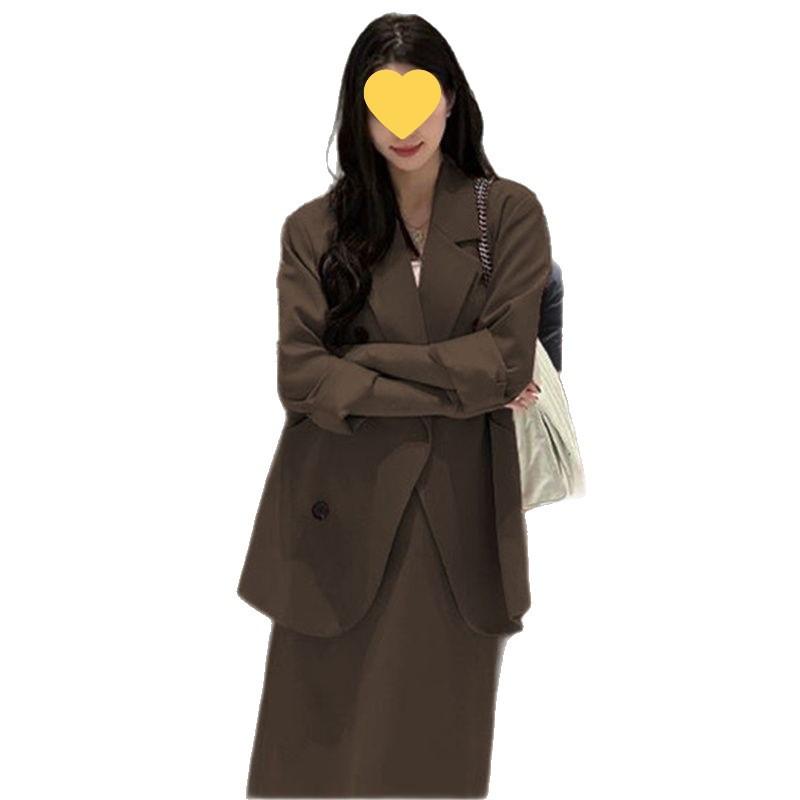 2025 Autumn Fresh Elegant Two-Piece: Slimming Jacket & Midi Skirt Suit