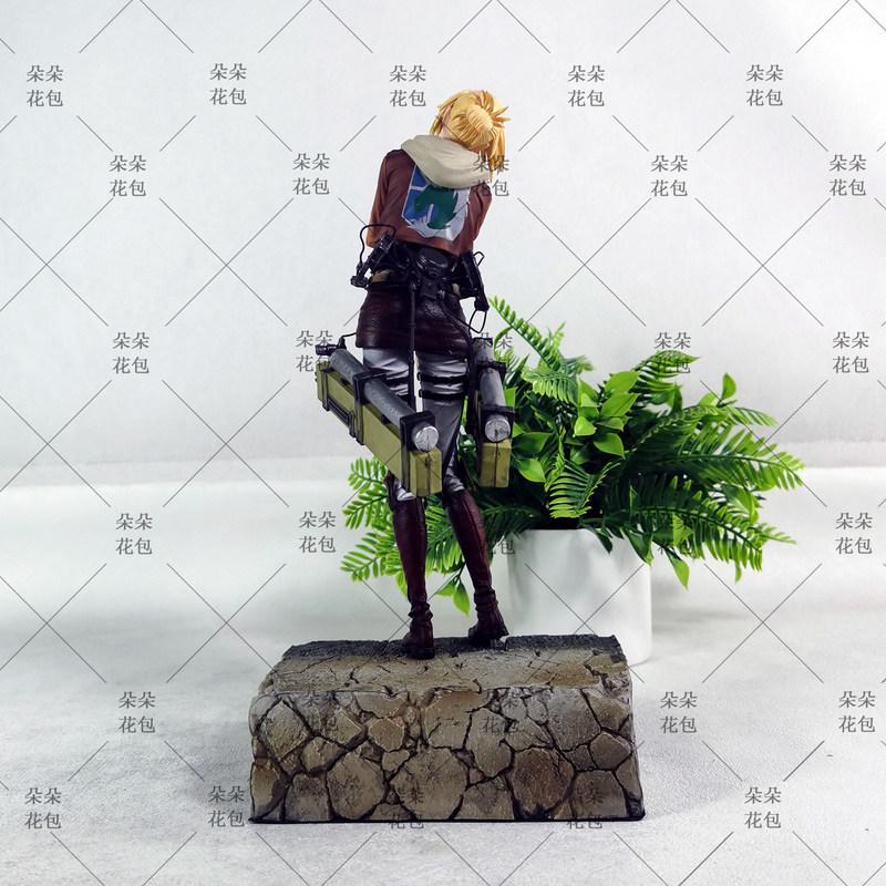 New In Stock Attack On Titan Anime Figures Annie Leonhart Figures Pvc Statue Collection Model Room Decoration Birthday Gift Toys