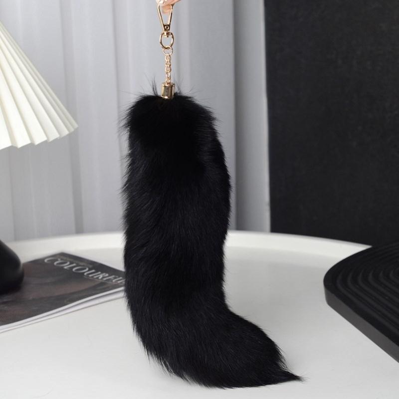 Plush Faux Hair Foxes Tail Keychain Elegant Keyrings Charm with Foxes Tail Pendant Fashionable Keychain Decorations