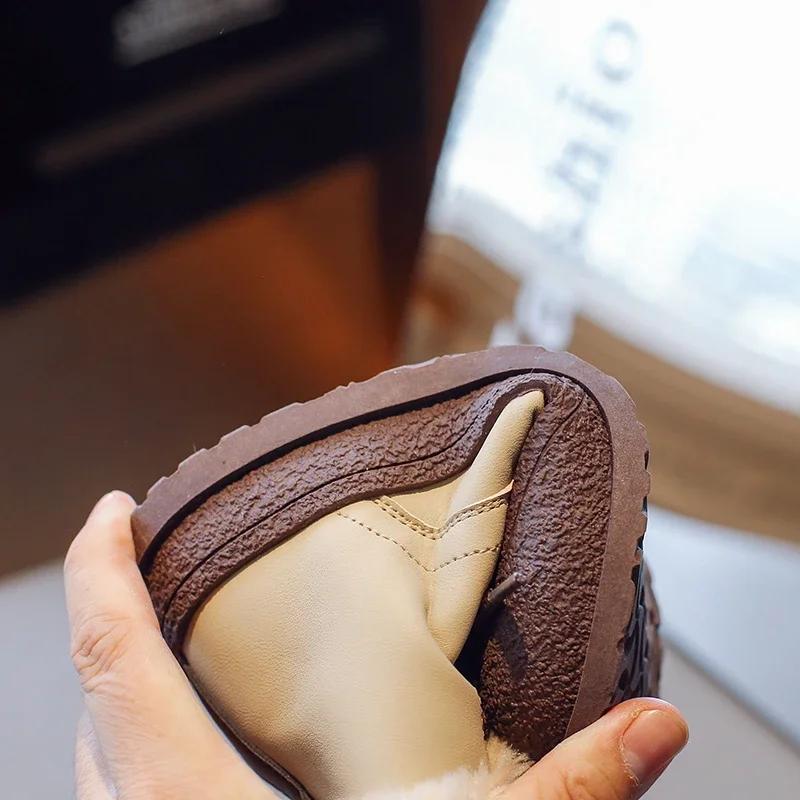 Dětské sněhule Nové sametové zesílené chlapecké a dívčí bavlněné boty Dětské protiskluzové vysoké boty Roztomilé voděodolné bavlněné boty