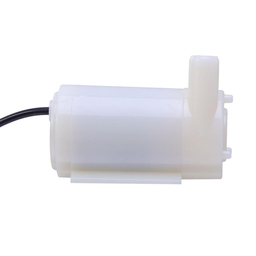 Mini Submersible Pump with 1 Meter USB Cable Horizontal Design for Aquarium Fountain Hydroponic Systems Fish Safe No Copper