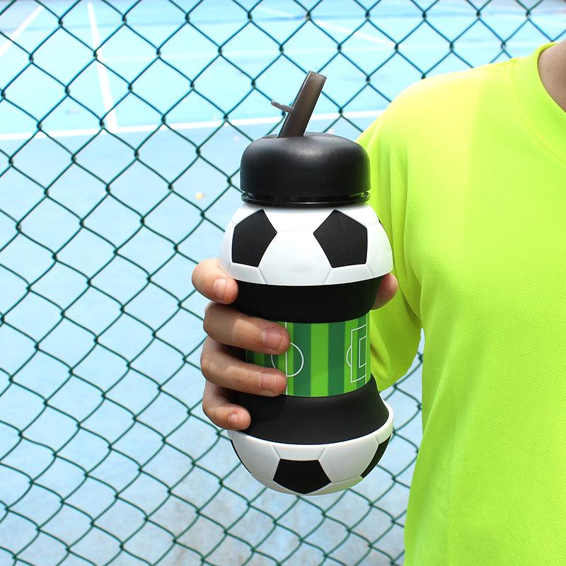 550ml Football Folding Kettle Sports Silicone Fold Water Bottle Outdoor Portable Leakproof Sports Kettle Travel Children Bottle
