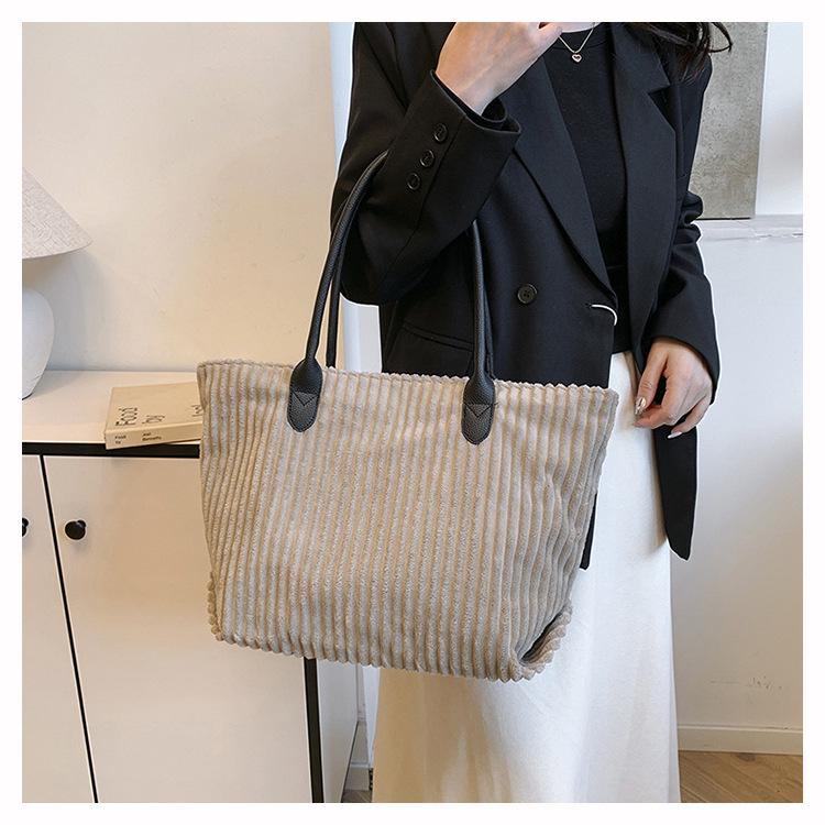 Korean Style Large Capacity Corduroy Tote - Autumn/Winter Fashion Commuter Shoulder Bag