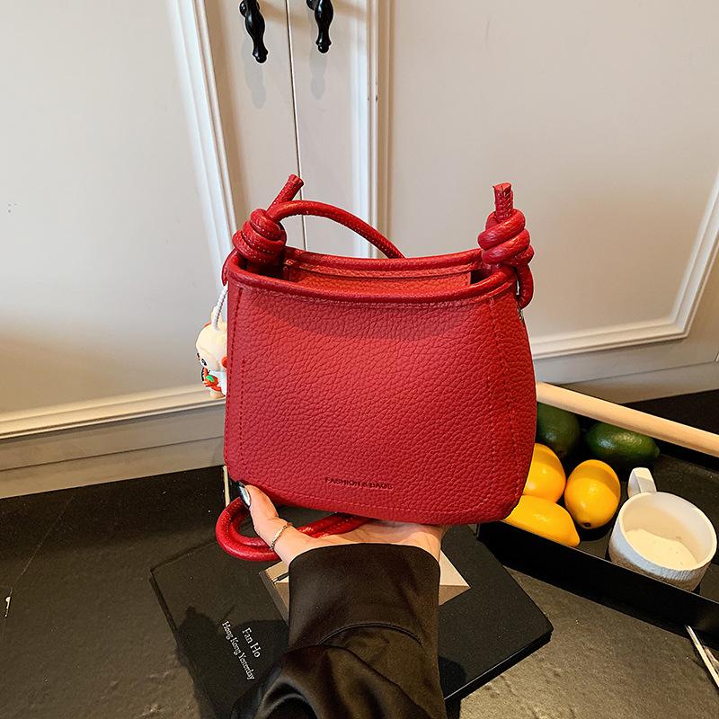 New versatile small bag women's summer fashion shoulder messenger bag casual bucket bag
