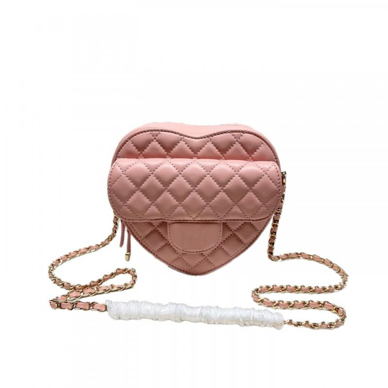 Heart-shaped Quilted Genuine Leather Shoulder Crossbody Handbag Small Daily Use Women