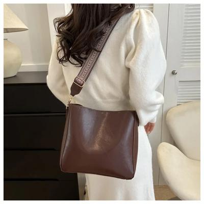 Crossbody-Tasche mit großem Fassungsvermögen für Damen, vielseitige breite Schultertasche, Bucket Bag, Retro-Stil, Reisetasche, neu