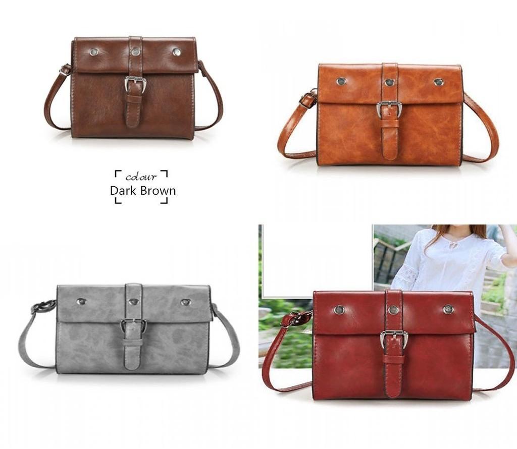 Trendy Retro European American Design Small Square Bag For Women With Magnetic Closure