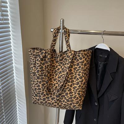 Leopard Print Canvas Bag Women's New Fashion Portable Large-capacity Shoulder Bag Casual Tote Bag