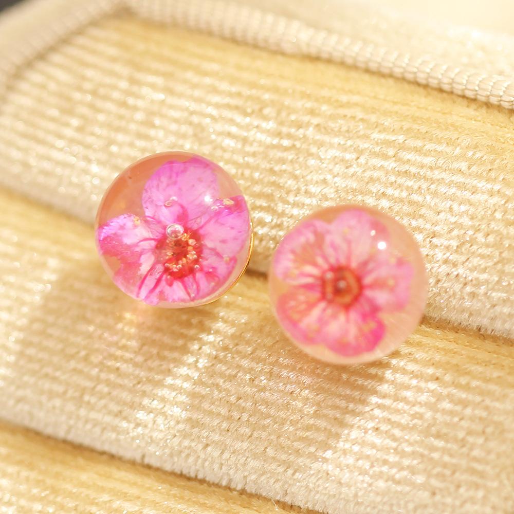 Серьги-гвоздики из прозрачной смолы с засушенными цветами, милый темперамент, простые, универсальные, позолоченная игла из стерлингового серебра 925 пробы, женские серьги, модные серьги