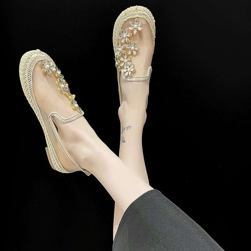 2025 spring and summer new fisherman Doudou shoes women's soft sole breathable one pedal comfortable rhinestone flower mesh flat bottom