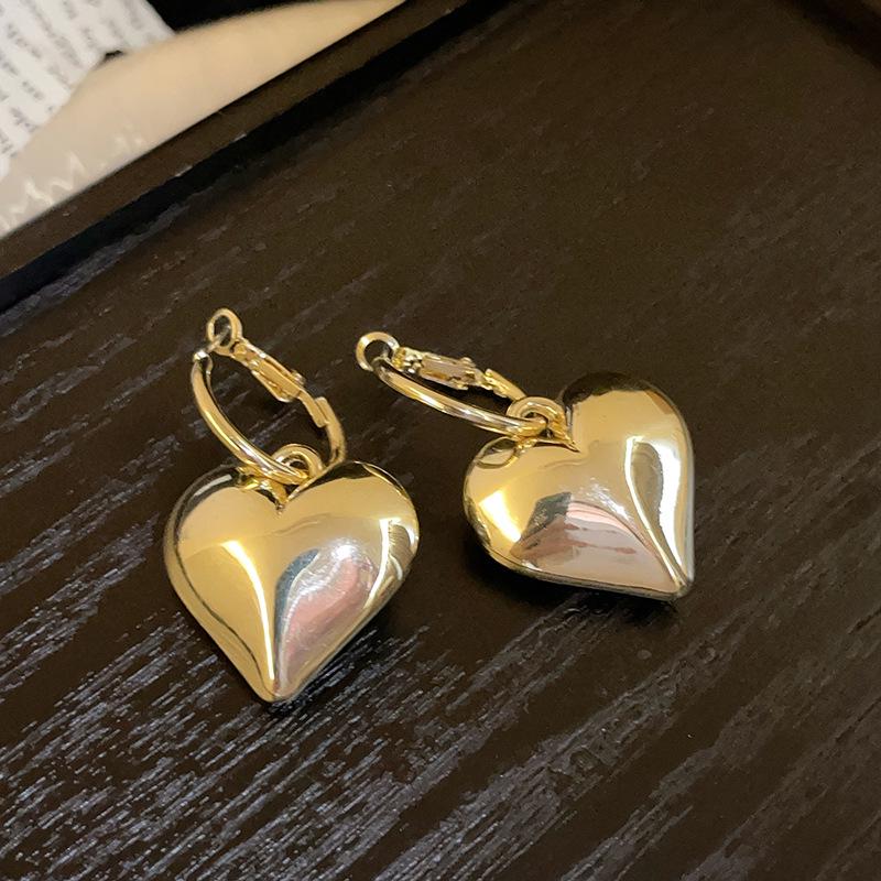 Silver Needle Geometric Stripe Semicircle Earrings - Unique European American Style Studs for Chic Personality