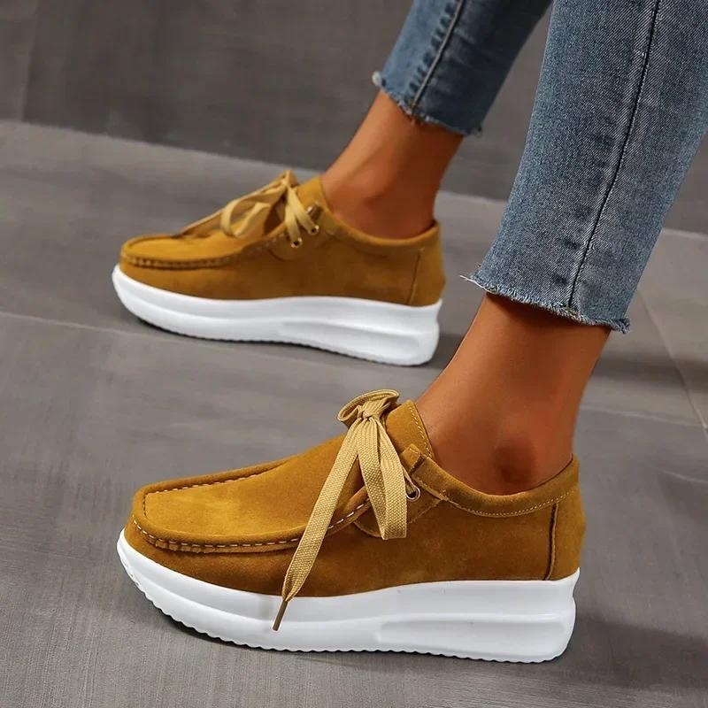Mode Rood Nieuwe Dames Casual Schoenen Sleehakken Platform Sneakers voor Dames Suède Dames Sportschoenen Vrouwelijk Veterschoenen Tennisschoenen Plus Size 43