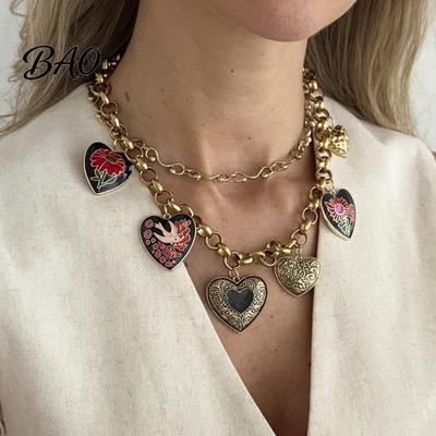 French Style Necklace Floral Heart Charms Necklace, Double Layer Vintage Chain Choker Oval Faux Non-allergenic Jewelry Diamond Ring, Enamel