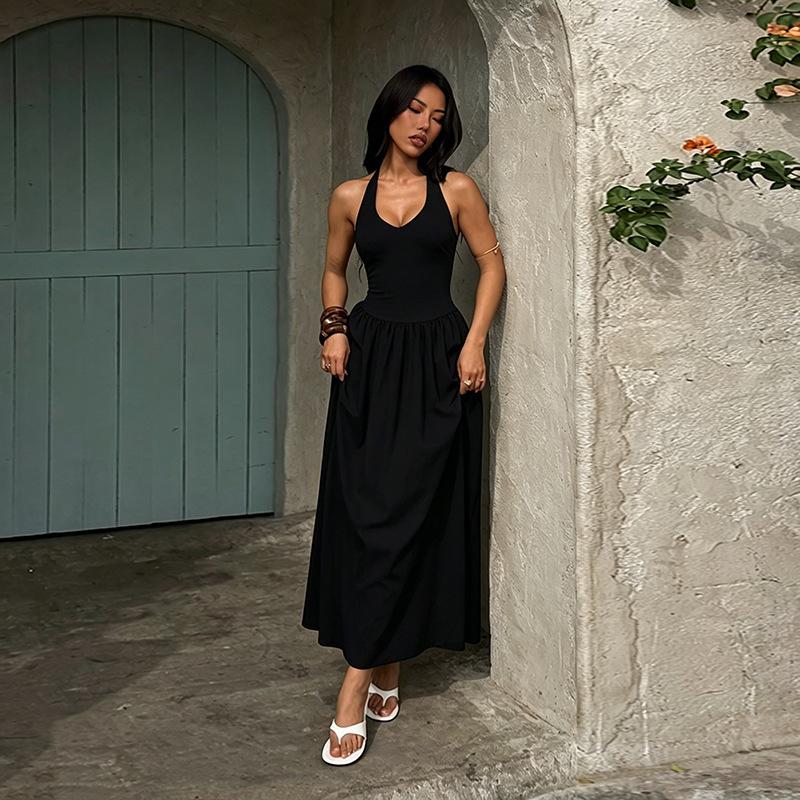 Summer new European and American women's clothing temperament solid color U-neck waist thin pendulum suspender dress women