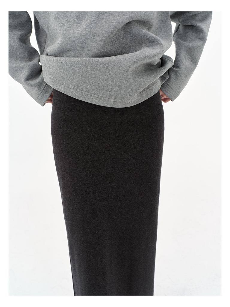 Ultra-Comfortable Knit Wool Blend High-Waist Fishtail Maxi Skirt with Back Slit