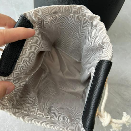 Women's Classic Versatile Cowhide Leather Bucket Bag