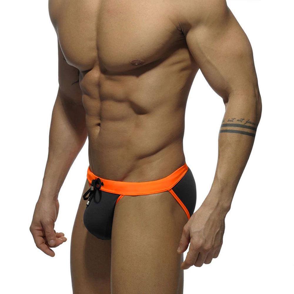 UXH Men's Sexy High-Cut Color Block Triangle Swim Briefs - European & American Fashion