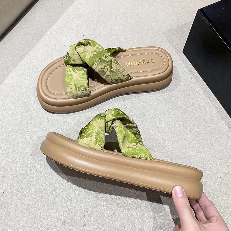 

Ретро шлепанцы на платформе с одним ремешком 2025 лето новая обувь модные повседневные женские туфли на среднем каблуке универсальные сандалии 40 positive size