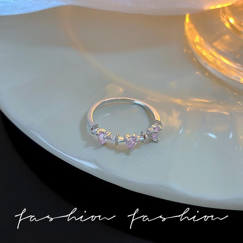 Elegant Butterfly Zircon Silver Ring: Women's High-End Luxury Style Jewelry