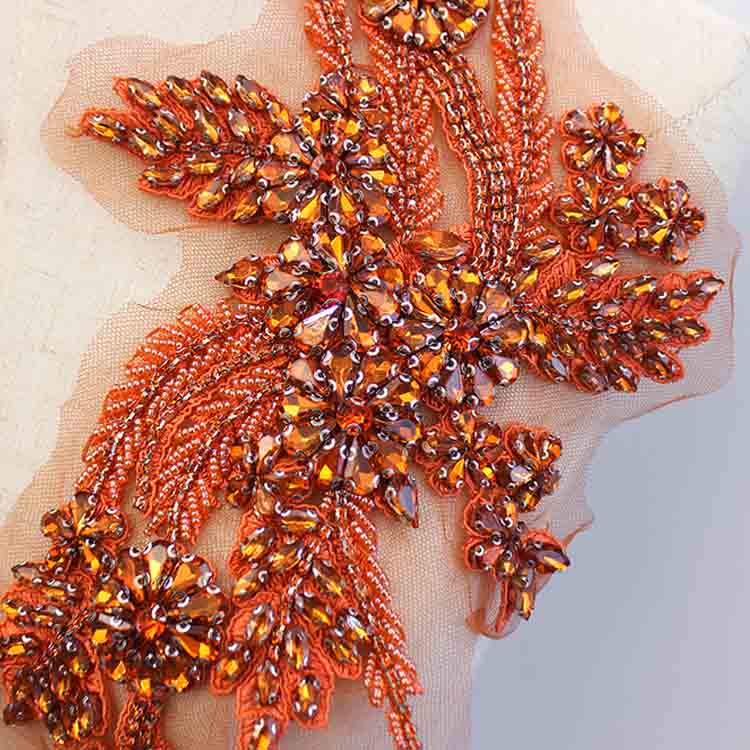 Sparkling Lace Embroidery 3D Rhinestones Nail Art Red Gold Crystal Bead Bridal Bodice for Evening Dress Sew-On Applique for