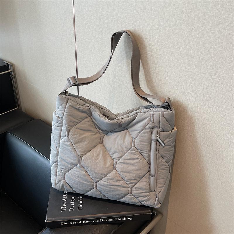 Cotton Bag Women's Large-capacity New Autumn and Winter Versatile Shoulder Messenger Bag Class Commuter Tote Bag