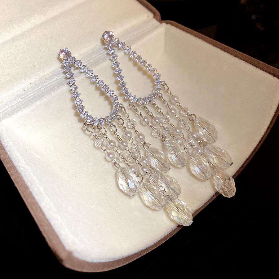 Zircon Pearl Beaded Round Pendant Earrings Exquisite Minimalist Luxury Ear Jewelry for Women