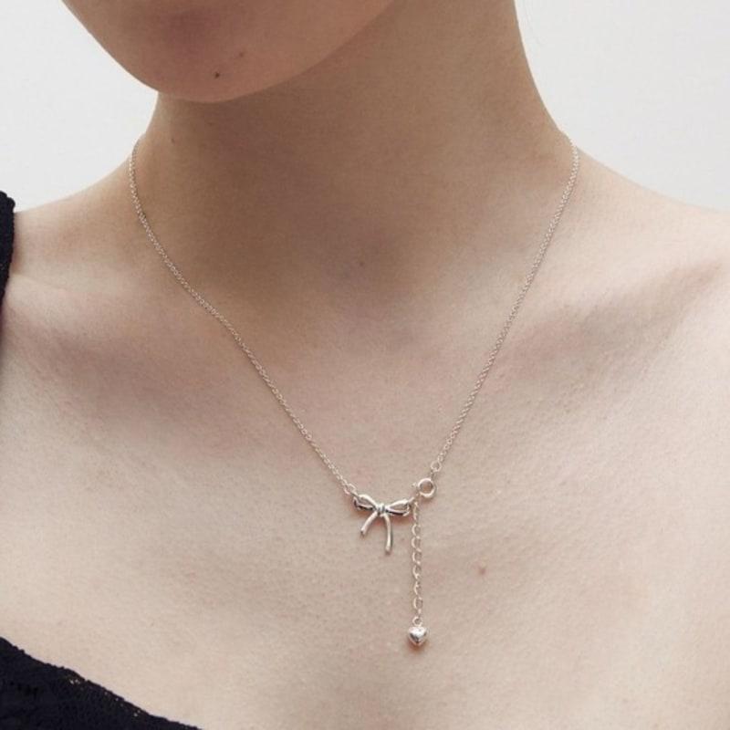 moi moi Ribbon heart drop necklace (2 colors)