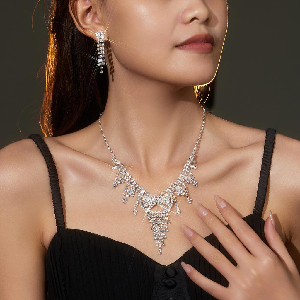 Premium Luxury Super Flash Rhinestone Necklace Earrings Set Chain Bridal Jewelry Two-piece Wedding Accessories