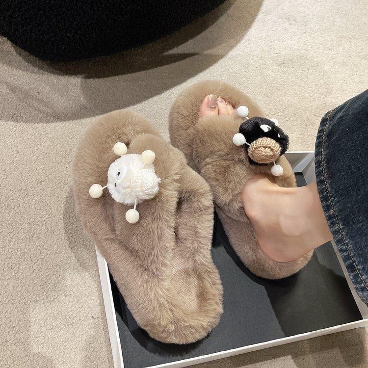 

Милые пушистые тапочки женские осенне-зимние новые для улицы на толстой подошве с толстой подошвой нескользящие хлопковые тапочки женские 40 - 41 [one size smaller]