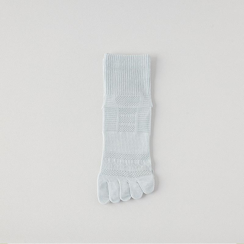 

Женские летние тонкие сетчатые дышащие однотонные влагоотводящие бесшовные короткие носки с пятью пальцами 1 pair светло-синий