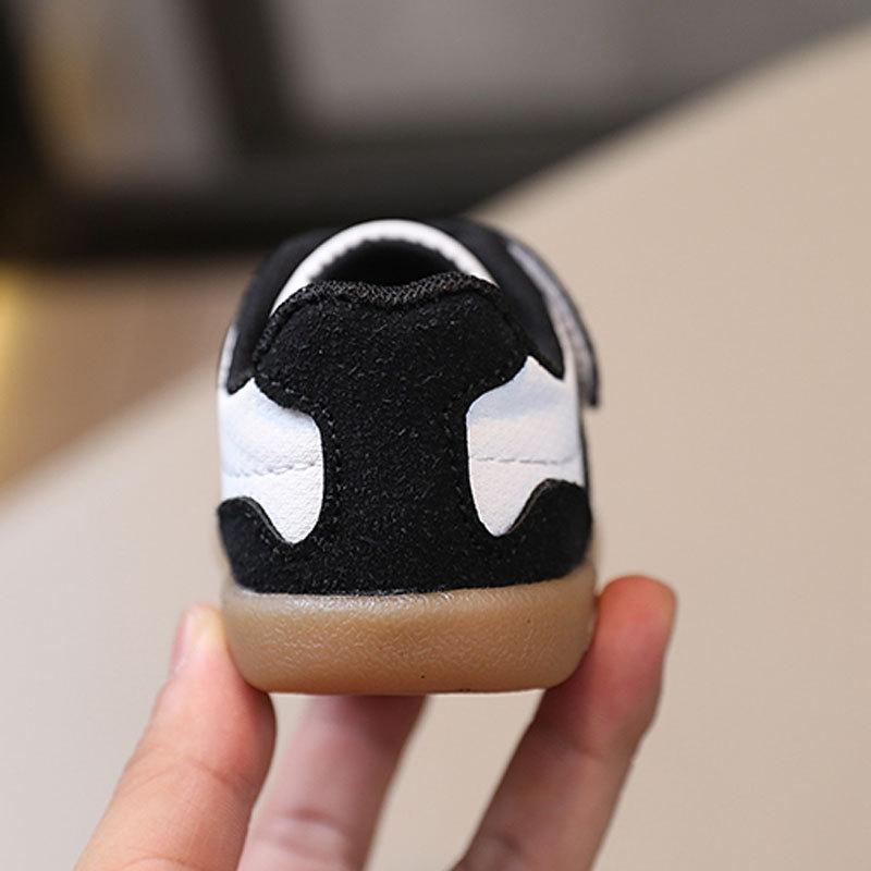 Nuove Scarpe Bianche Autunnali per Bambini e Bambine Scarpe Casual 0-1-2 Anni 3 Scarpe Bianche a Suola Morbida Scarpe da Ginnastica alla Moda